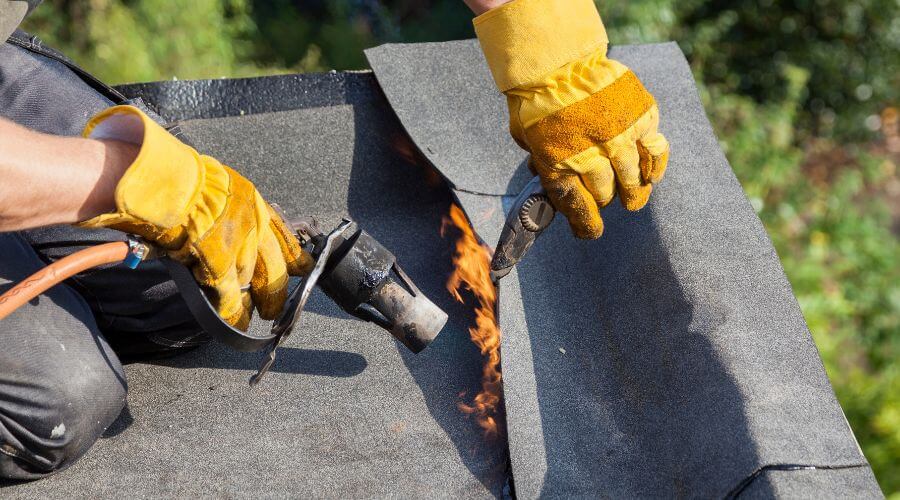 Expert Emergency Roof Repairs services in North Grafton, MA